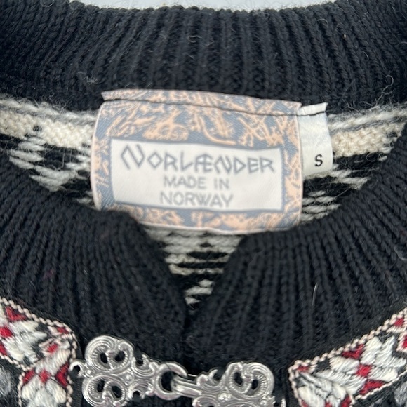 Norlender Black & White Fair Isle Wool Sweater Size Small - Picture 7 of 12